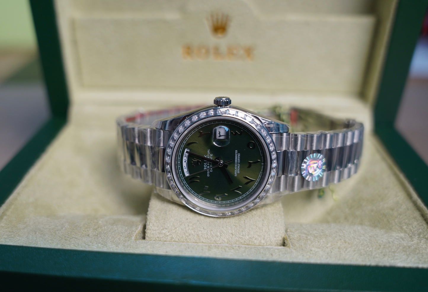 40 mm رولكس داي ديت دايموند عربي مينا اخضر اومبريه زيتوني - كلين تايتل