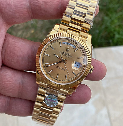 رولكس داي ديت يالو جولد ذهب اصفر- كلين طبق الاصل لاتفرق - الذهب طلاء عيار ١٨  ماكينة مطابقة لرواكس الاصلية - سيريال حقيقي محفور عالساعة