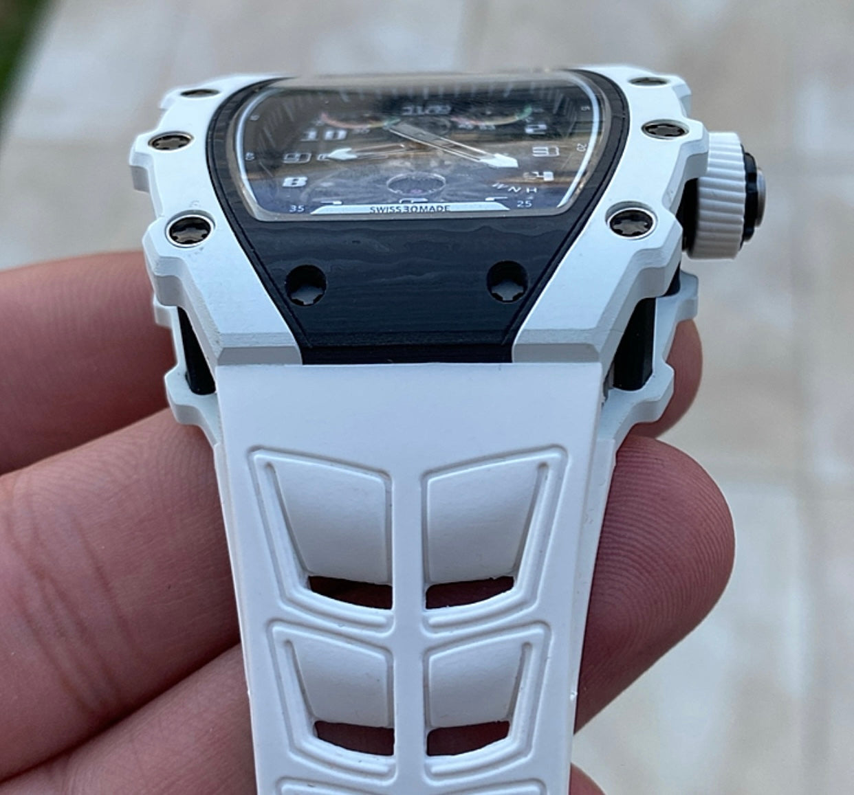 RM-21-02 Limited - حبة واحدة طبق الأصل ويا وقمها السلسلي المحدود