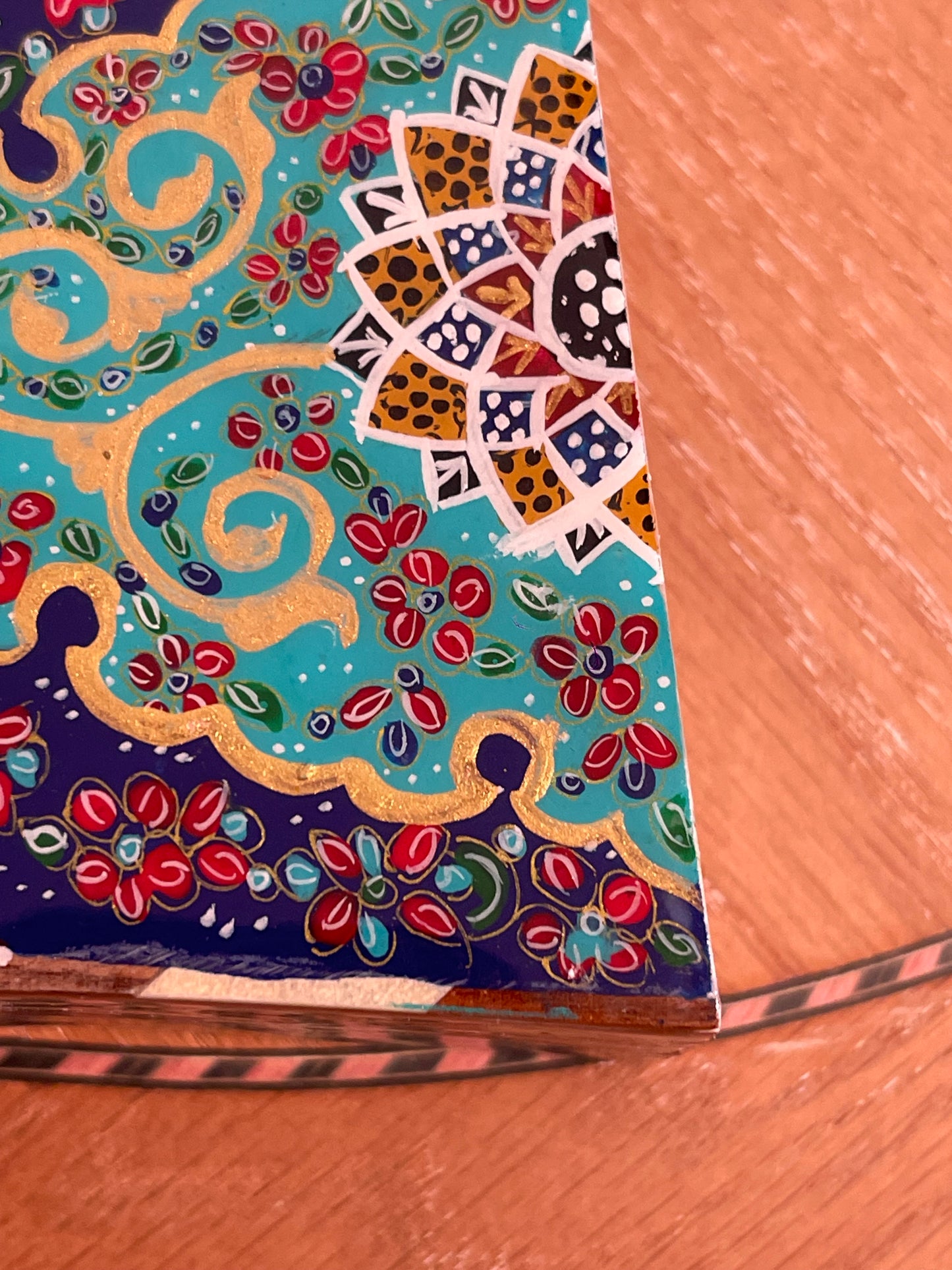 قطعه واحدة طاولي صناعة يدوية بالكامل ملكي مع جنود براص اصلي وجنطة جلد فاخره