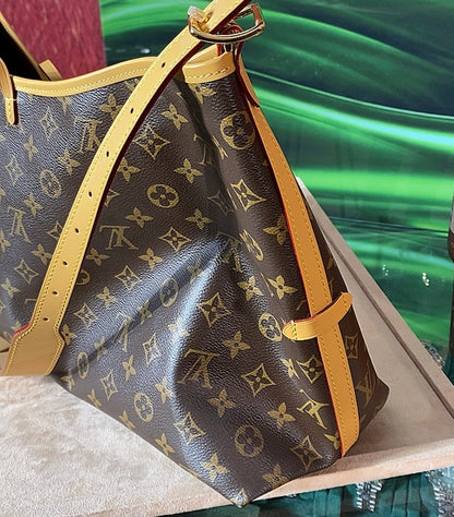 (جنطة وستانلي اصدار خاص  LV Neverfull ) لا تميز عن الاصلية وياها كامل الشهادات