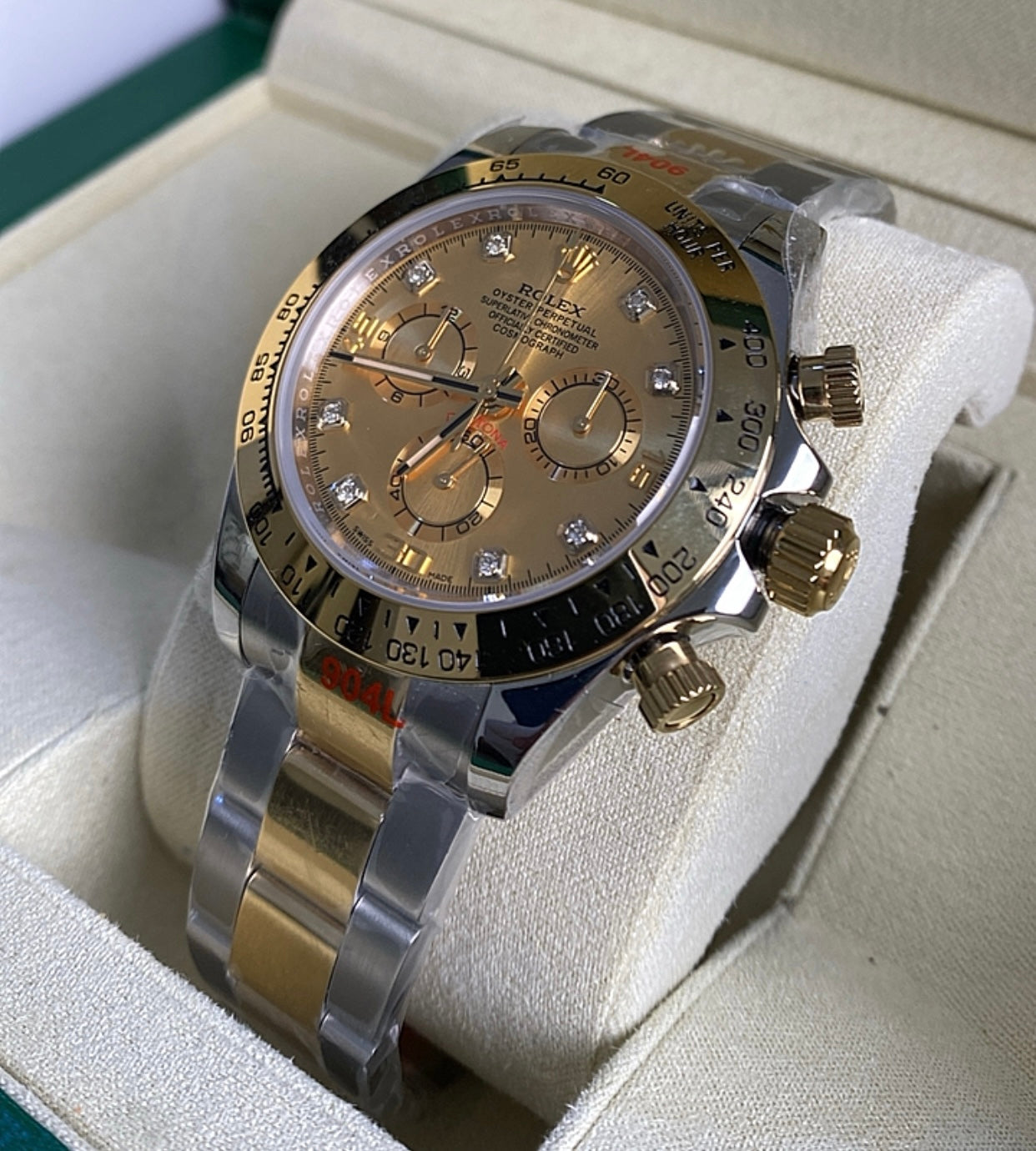 رولكس دايتونا ستيل و ذهب اصفر مينا ذهب  كلين - ذهب طلاء عيار ١٨  ليعطي نفس لمعان الأصلي