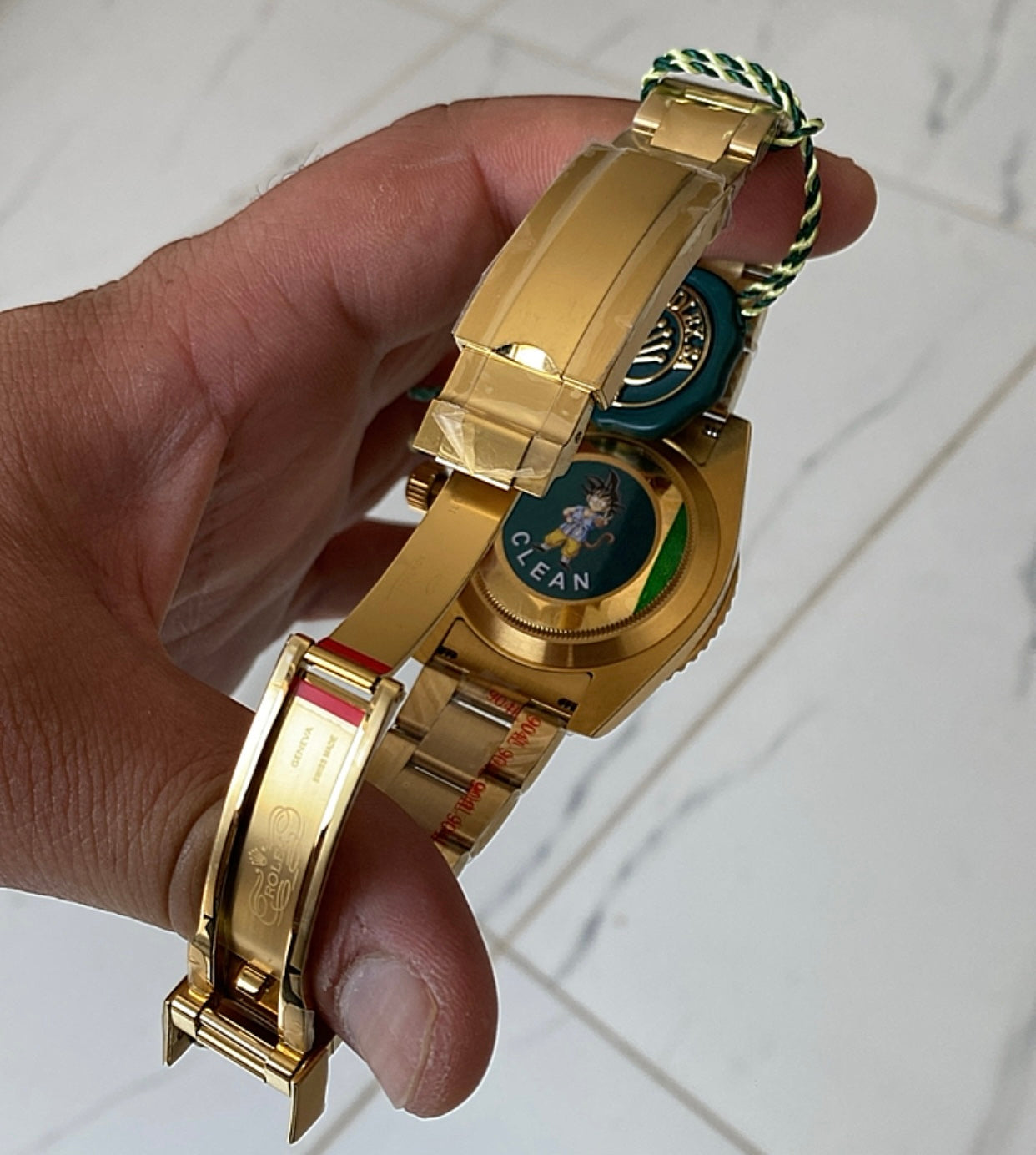 رولكس سابمارينر فول جولد - ذهب ١٨ طلاء - ماكينة سويسري بيزل سيراميك كلين طبق الأصل