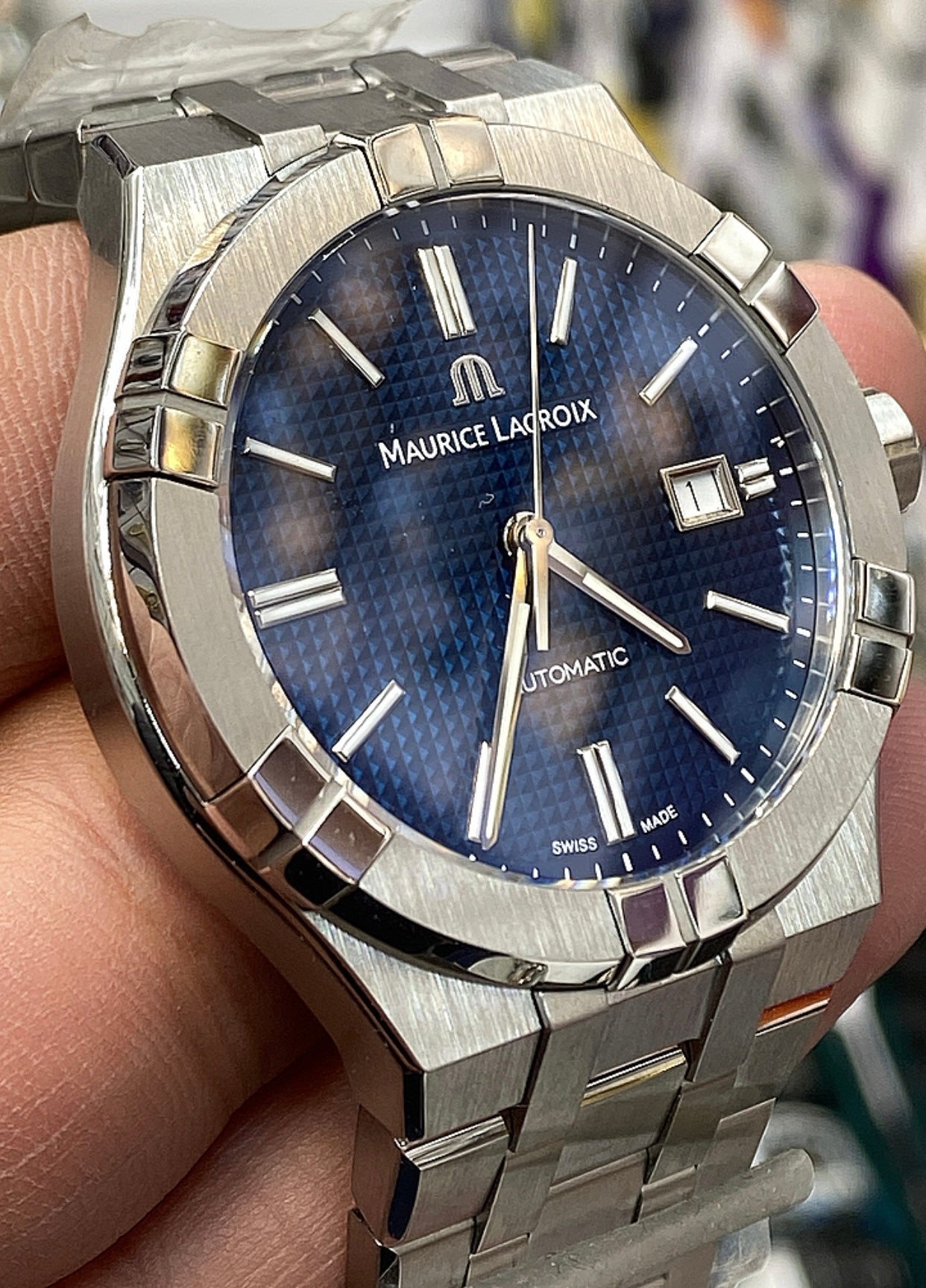 Maurice Lacroix Aikon - كلين تايتل قطعة واحدة