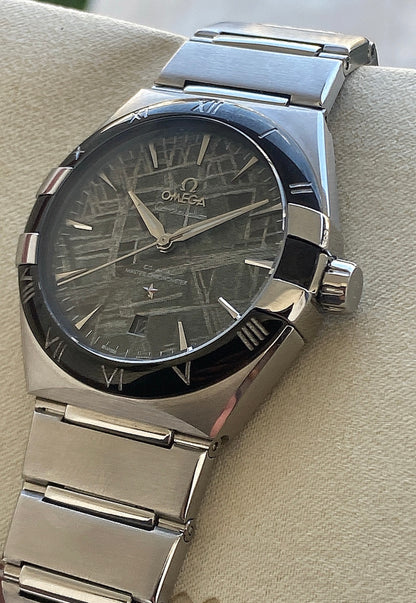 اوميجا كونستليشن كرونوميتر -ساعة سوبر كلون