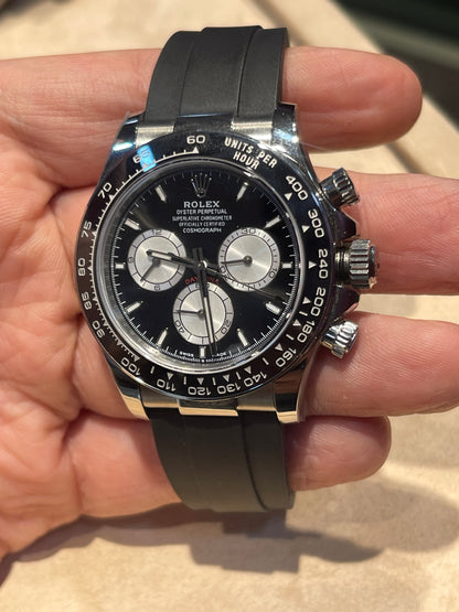 رولكس دايتونا كوزموغراف كلين طبق الأصل