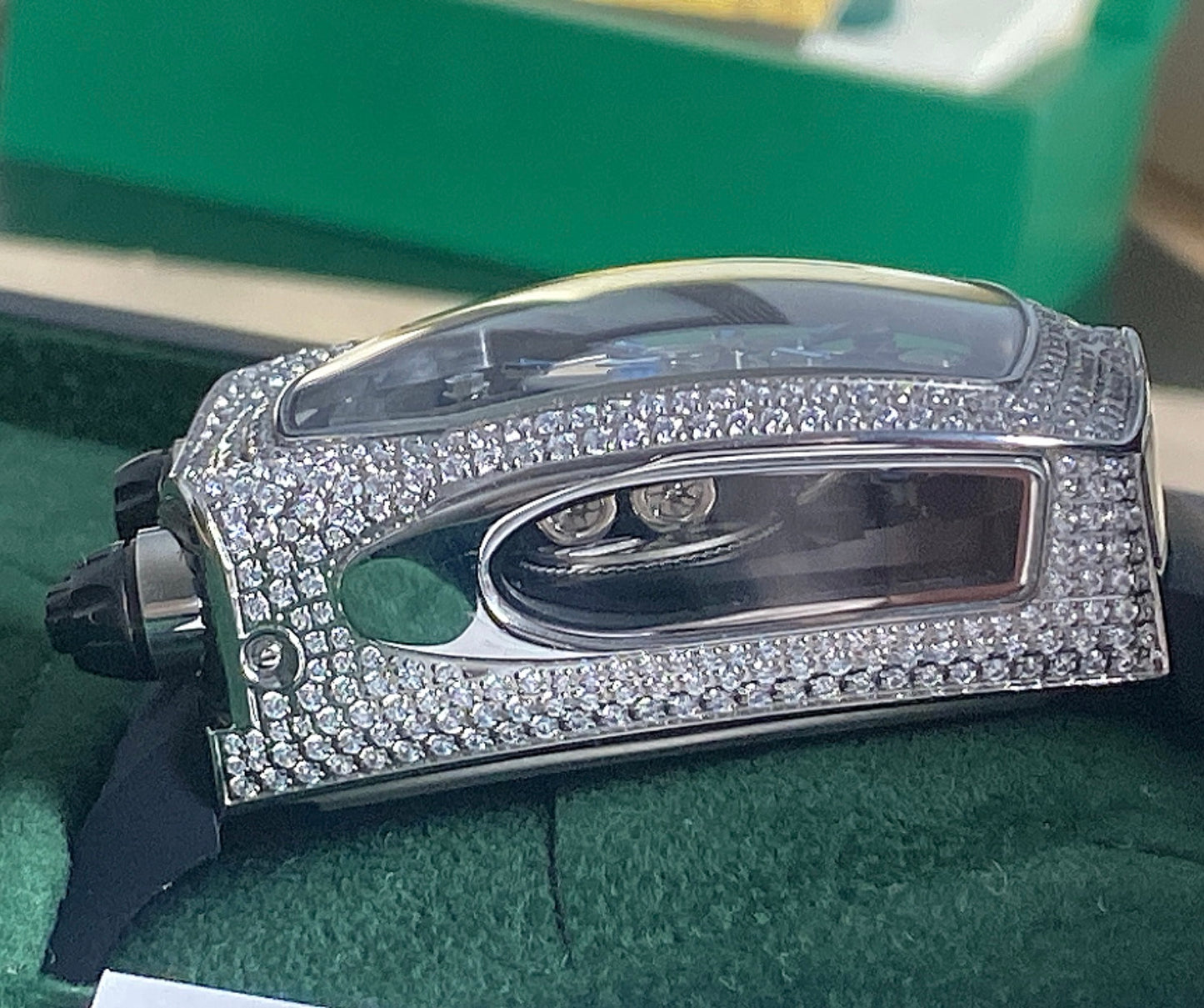 جاكوب اند كو بوجاتي ٢٠٢٥ فول دايموند - تشطيب الساعة عالي طبق الأصل - لوحدك لابسها في العراق