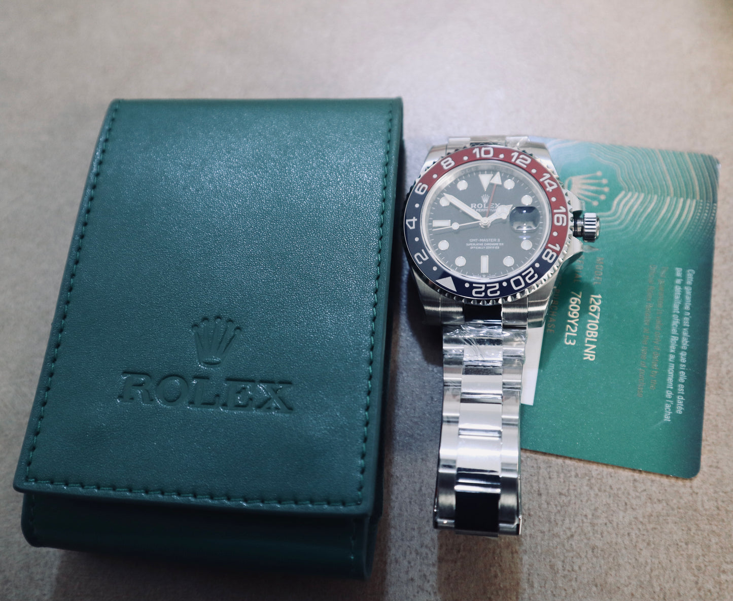 رولكس ببسي كلين - أويستر طبق الأصل سيراميك و ستانلس ٩٠٤ وماكينة سويسري