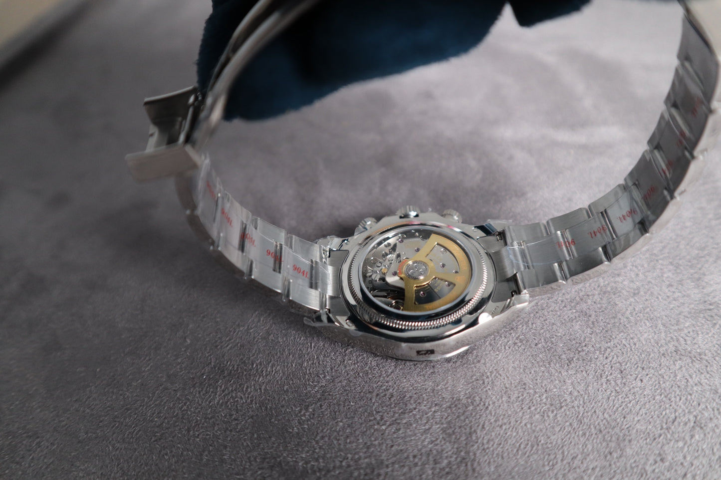 Bulgari Octo Finissimo - انحف ساعة بالعالم ماكينة سويسريو تيتانيون - القطعة الوحيدة بالعراق