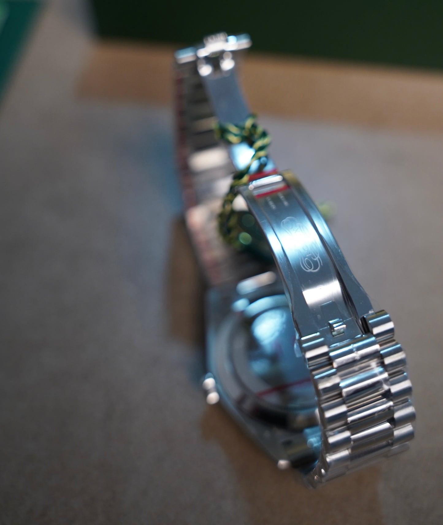 40 mm رولكس داي ديت دايموند عربي مينا اخضر اومبريه زيتوني - كلين تايتل