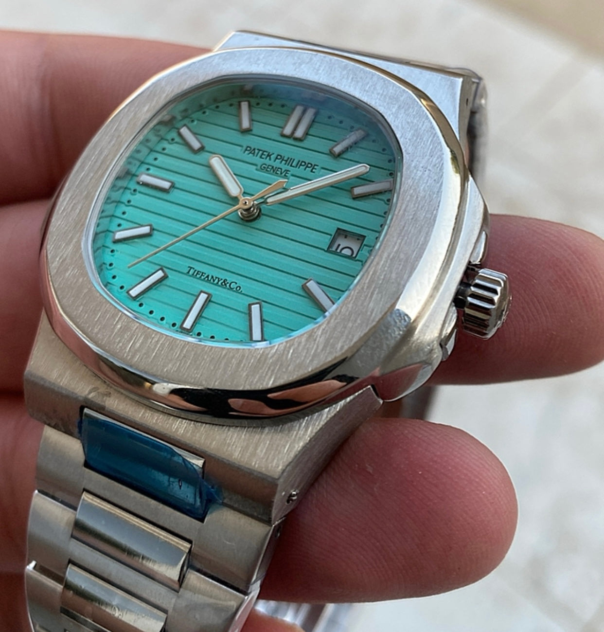 باتيك فيليب نوتلس تيفاني جراند ماستر / قطعتين فقط الاولوية للي يطلبها قبل