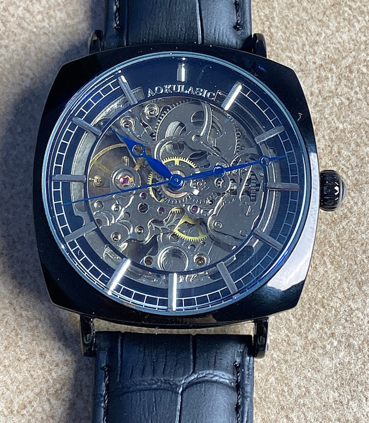 ساعة اكوالاسك ماكينة سويسرية اوتوماتك ويندنج - قطعتين ويا كارد الكفالة المختوم