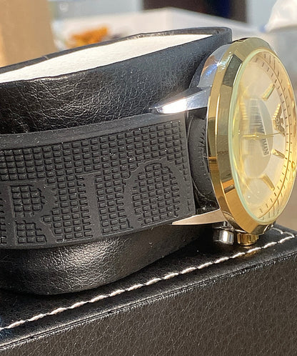 ساعة ارماني وارد امازون امريكا - متوفر خمس قطع فقط