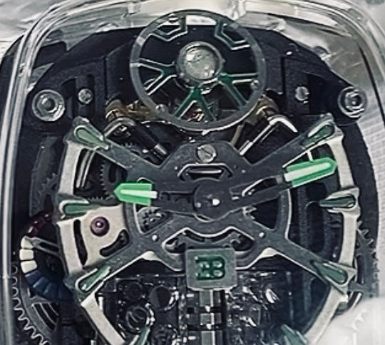 السعر بالدينار الاردني 550 دينار - جاكوب اند كو بوجاتي 2025 - أعلى جودة  متوفر قطعة واحدة