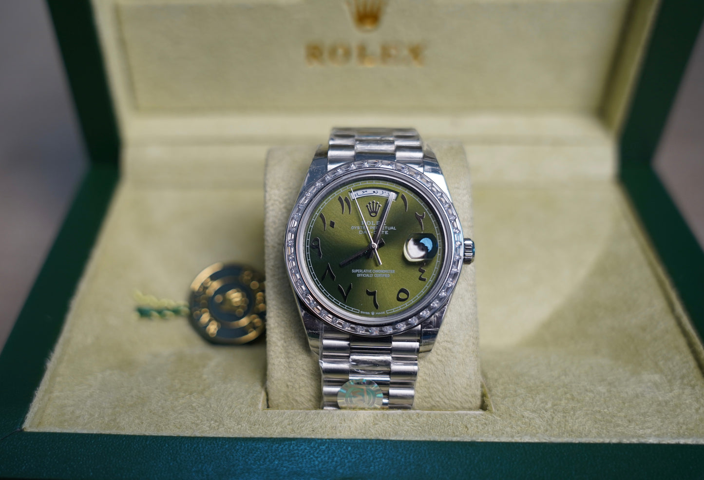 40 mm رولكس داي ديت دايموند عربي مينا اخضر اومبريه زيتوني - كلين تايتل