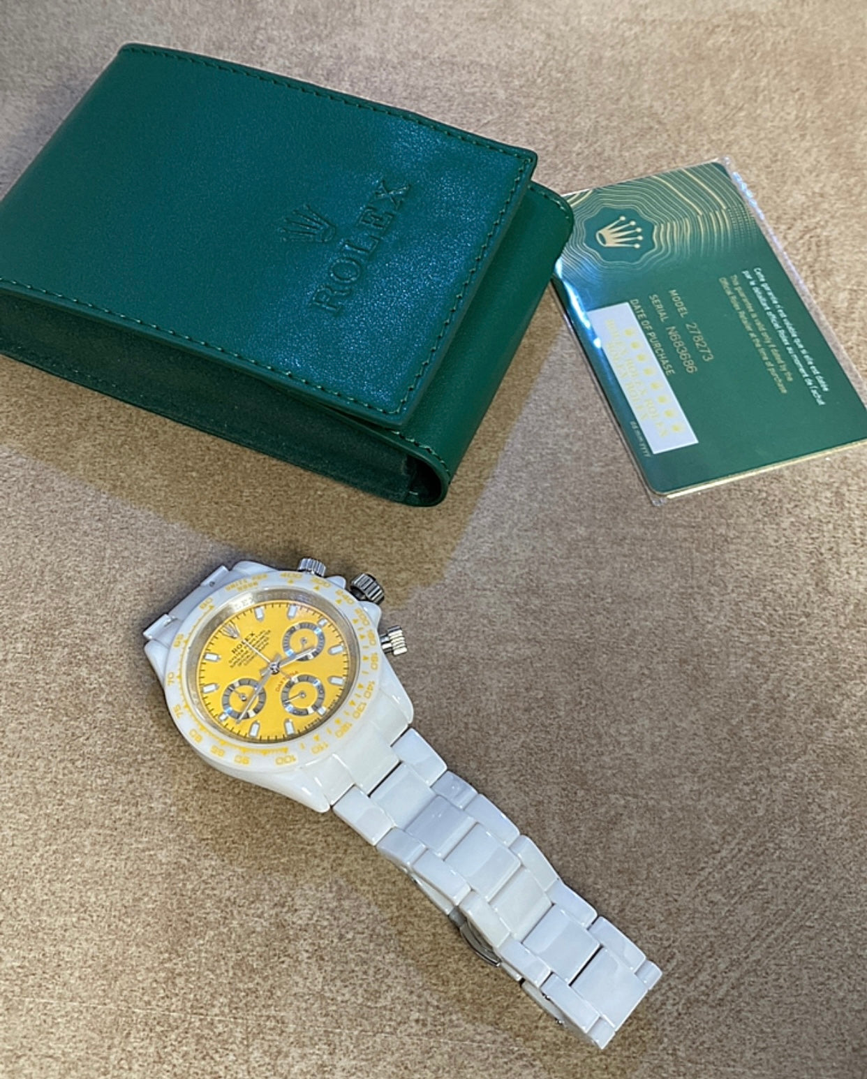 رولكس دايتونا اصدار نادر جداً - الساعة كلين طبق الأصل  ماكينة سويسري بتعقيدة الكوزموجراف