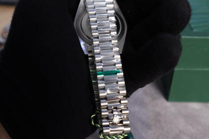 رولكس داي دايت جراند ماستر درجة اولى - اصدار عربي مينا سكاي بلو