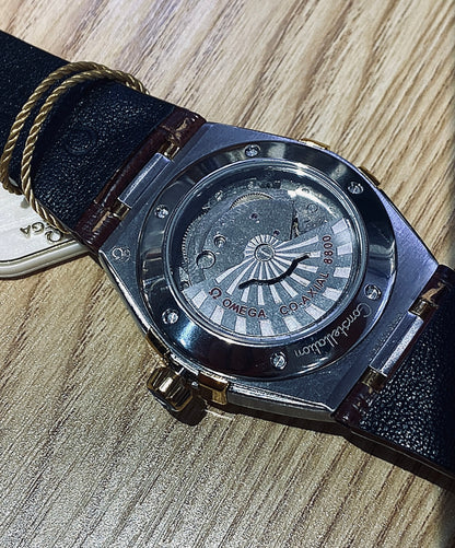 أوميجا كونستليشن ذهبي و جلد بني - كلين