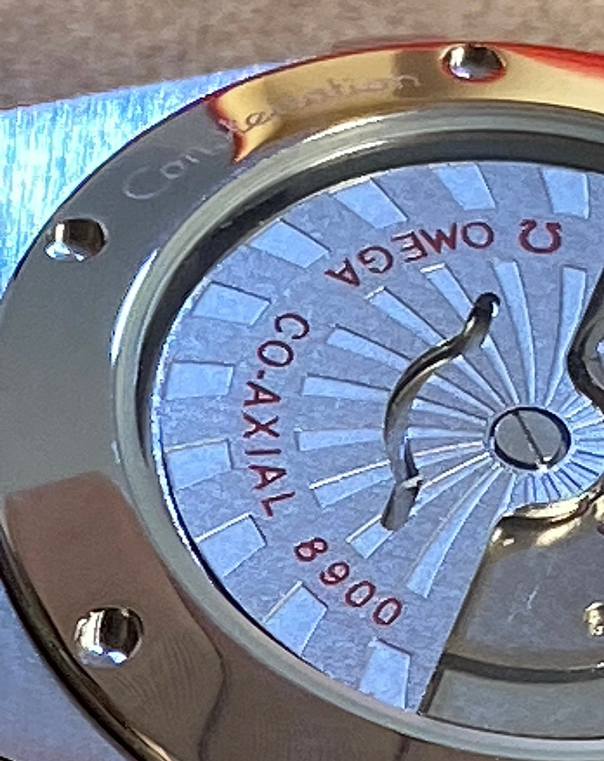 اوميجا كونستليشن كلين مستعملة بحالة الجديد