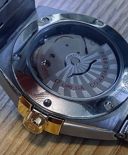 أوميجا كونستليشن اخضر أومبريه ستيل  - كلين