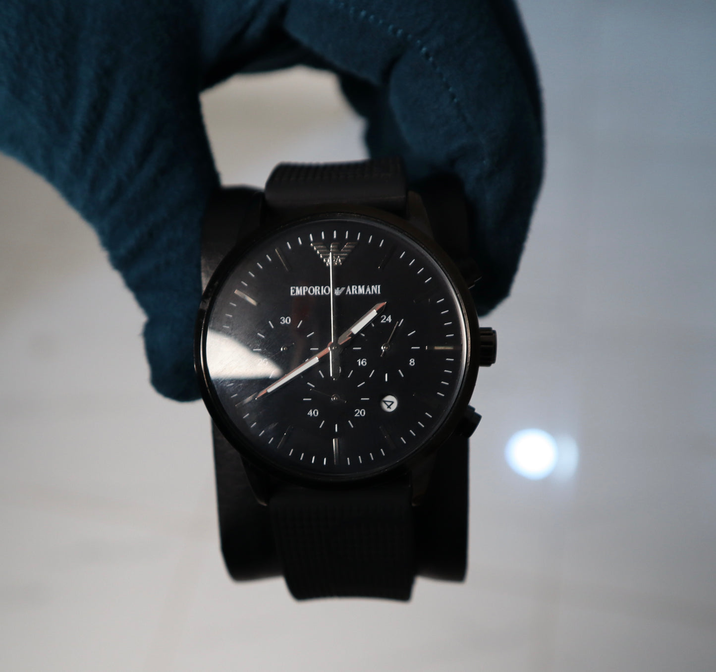 ساعة ارماني جراند ماستر - حبة واحدة من كل لون