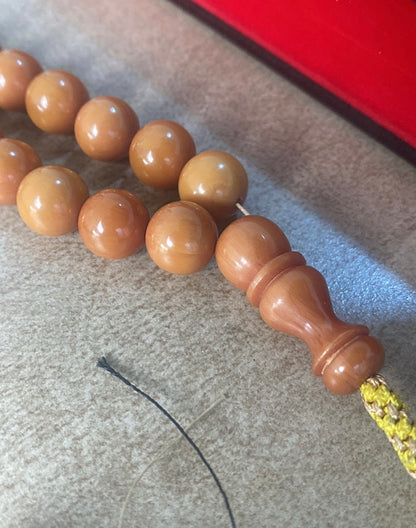 سبحة سندلوس حجر قديم اكثر من 20 سنة sS48