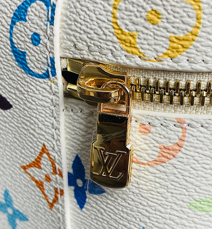 LV Monogram MulticolorLimted - الجنطة طبق الأصل لا تميز متوفر قطعة واحدة