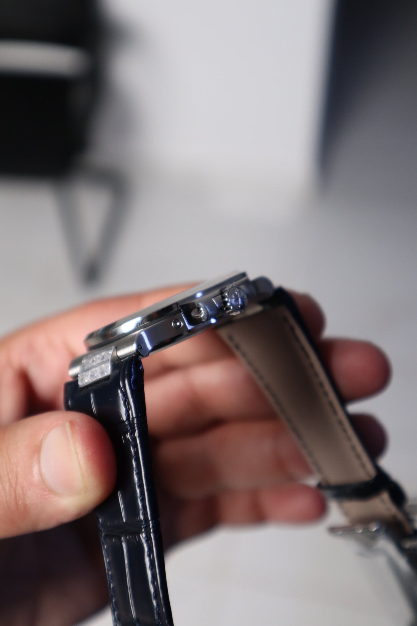 باتيك فيليب ٥٧١٢ - كلين طبق الأصل - حبة واحدة فقط