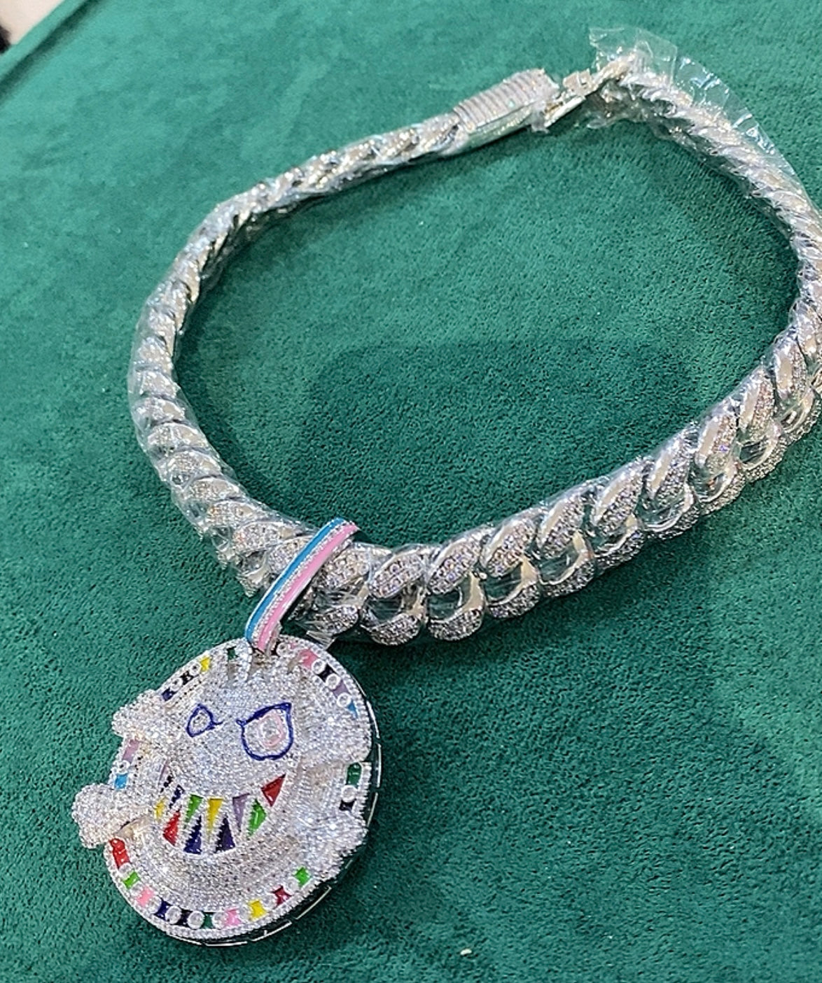 ICED OUT CUBAN  ماستر كوبي حجر ميوسنابت السعر 750 ألف