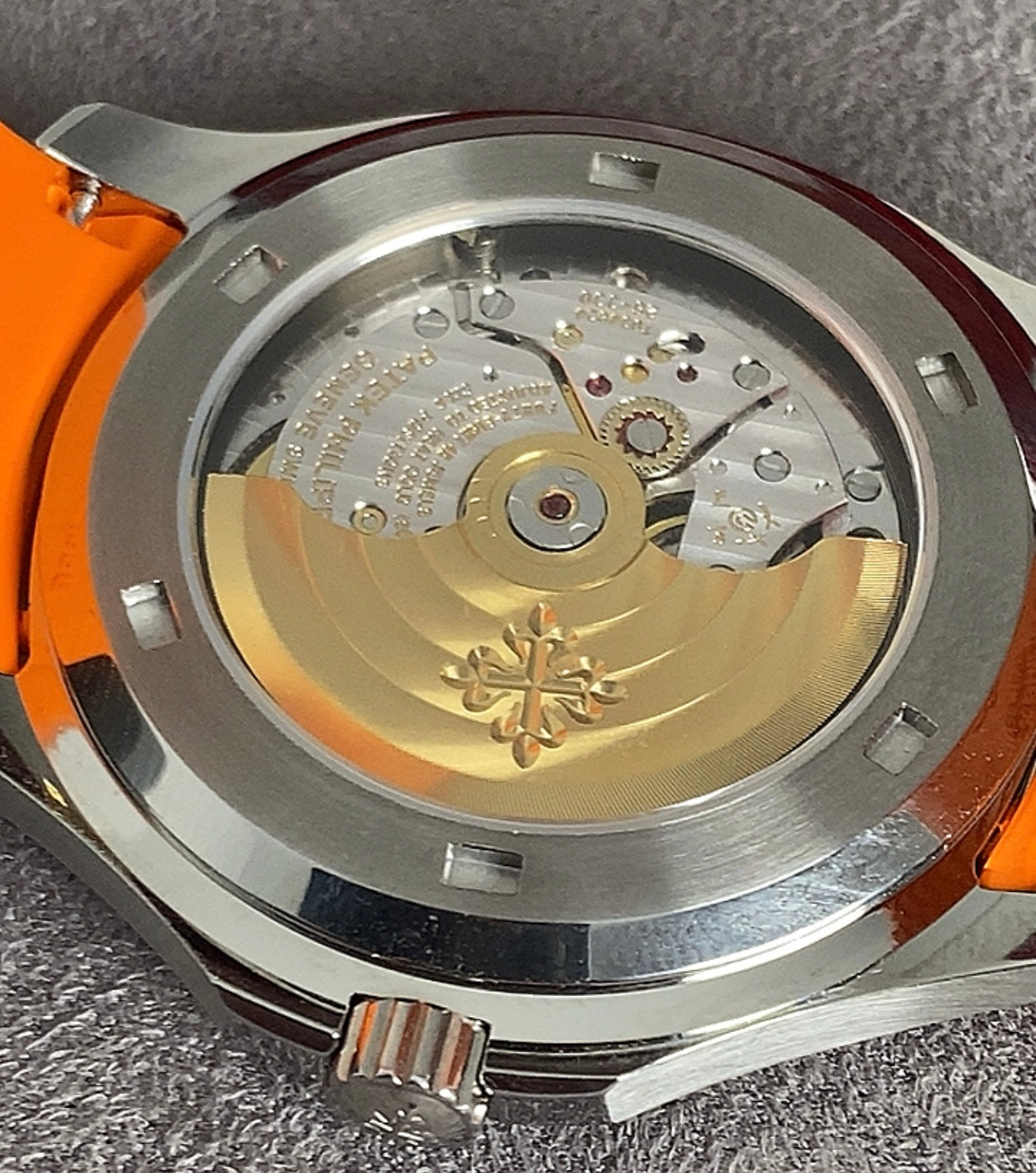 باتيك فيليب اكوا نوت ستراب اورانج- كلين طبق الأصل