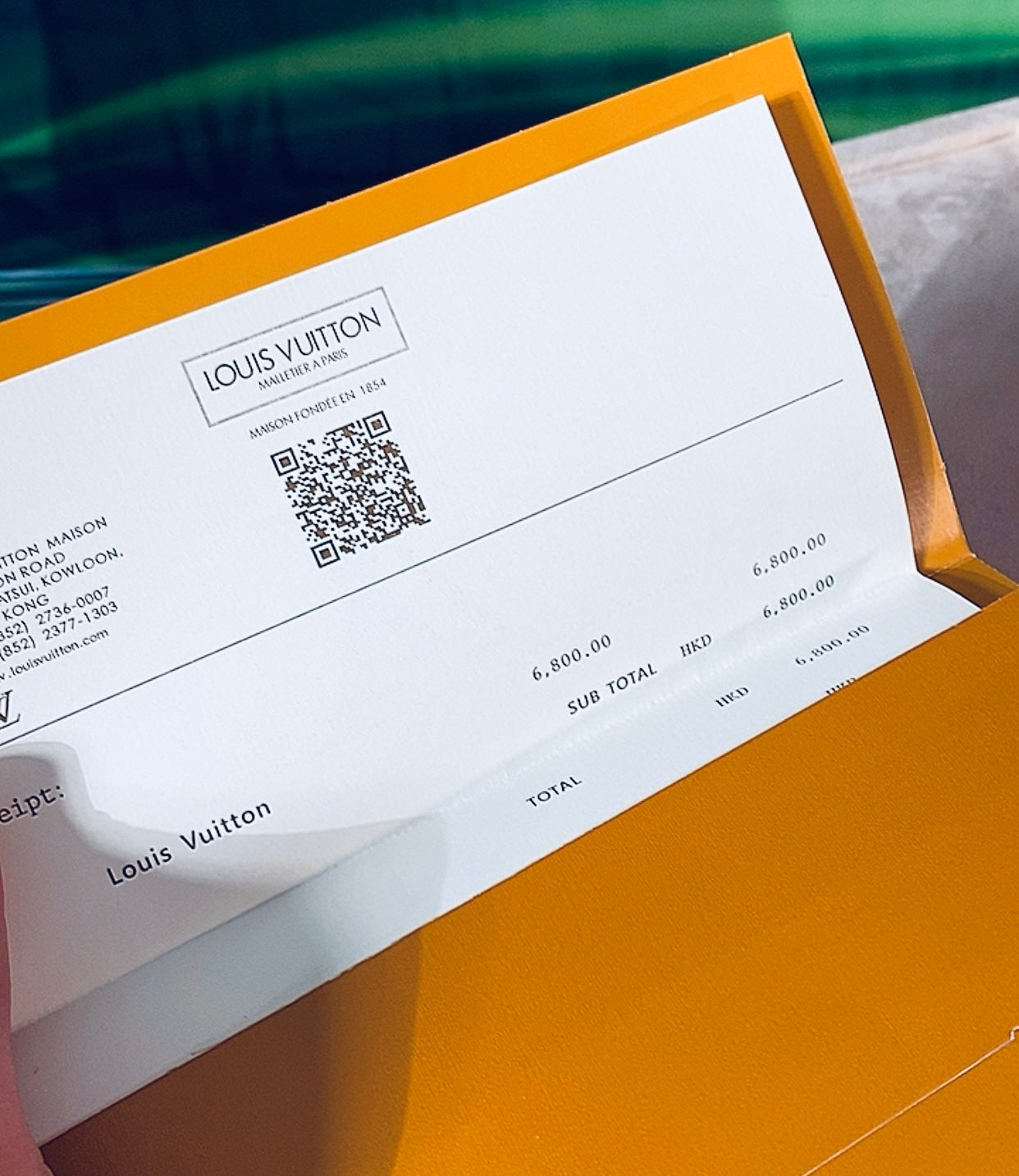 (جنطة وستانلي اصدار خاص  LV Neverfull ) لا تميز عن الاصلية وياها كامل الشهادات