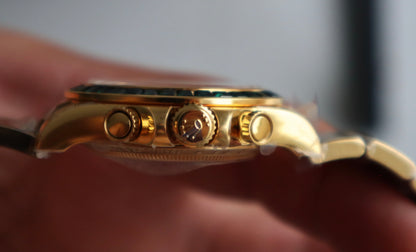 Rolex Daytona Green Ruby 40 mm  -قطعة كلين طبق الأصل ماكيمة سويسري طبق الأصل متوفر حبة واحدة في كل العراق