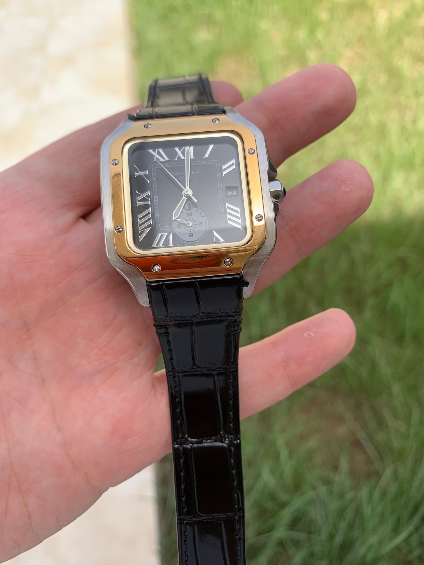 السعر بالدينار الاردني 200 دينار - ساعة كارتير كلاسيكيه سويس ميد ارقام لاتينية