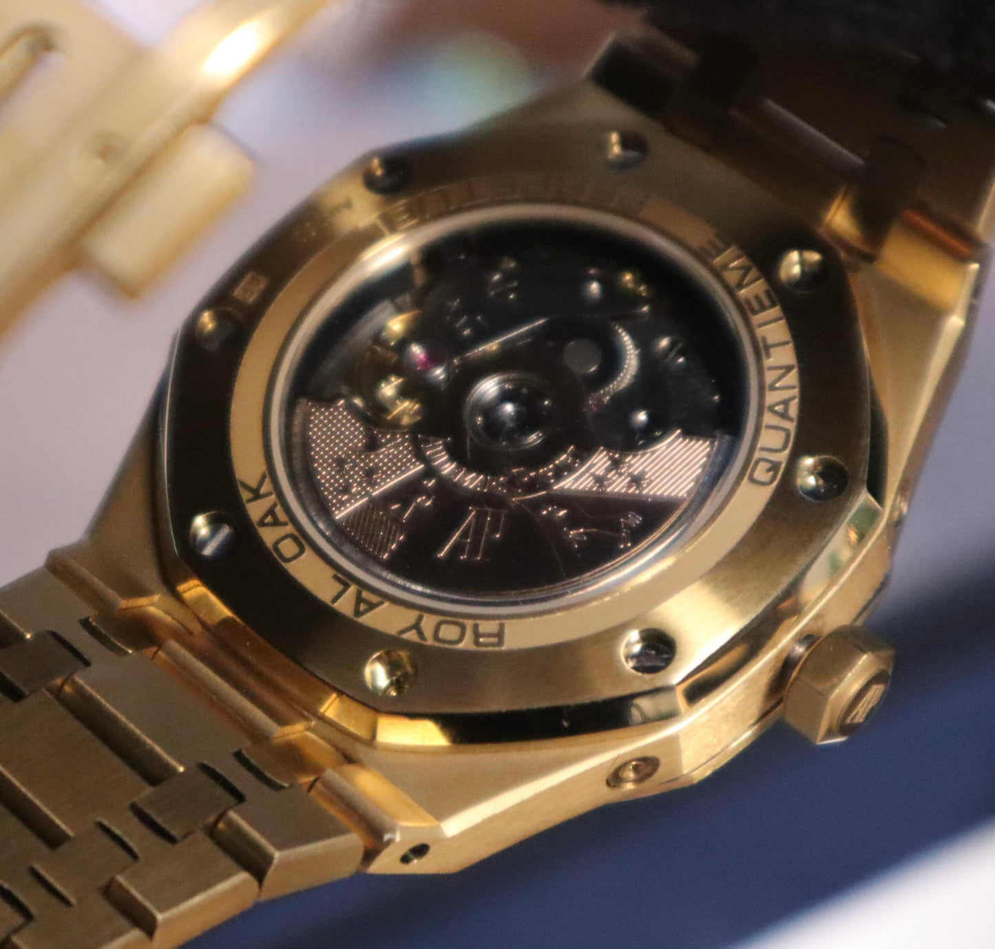 AP ROYALOAK - اي بي رويال اوك بربتشوال كاليندر