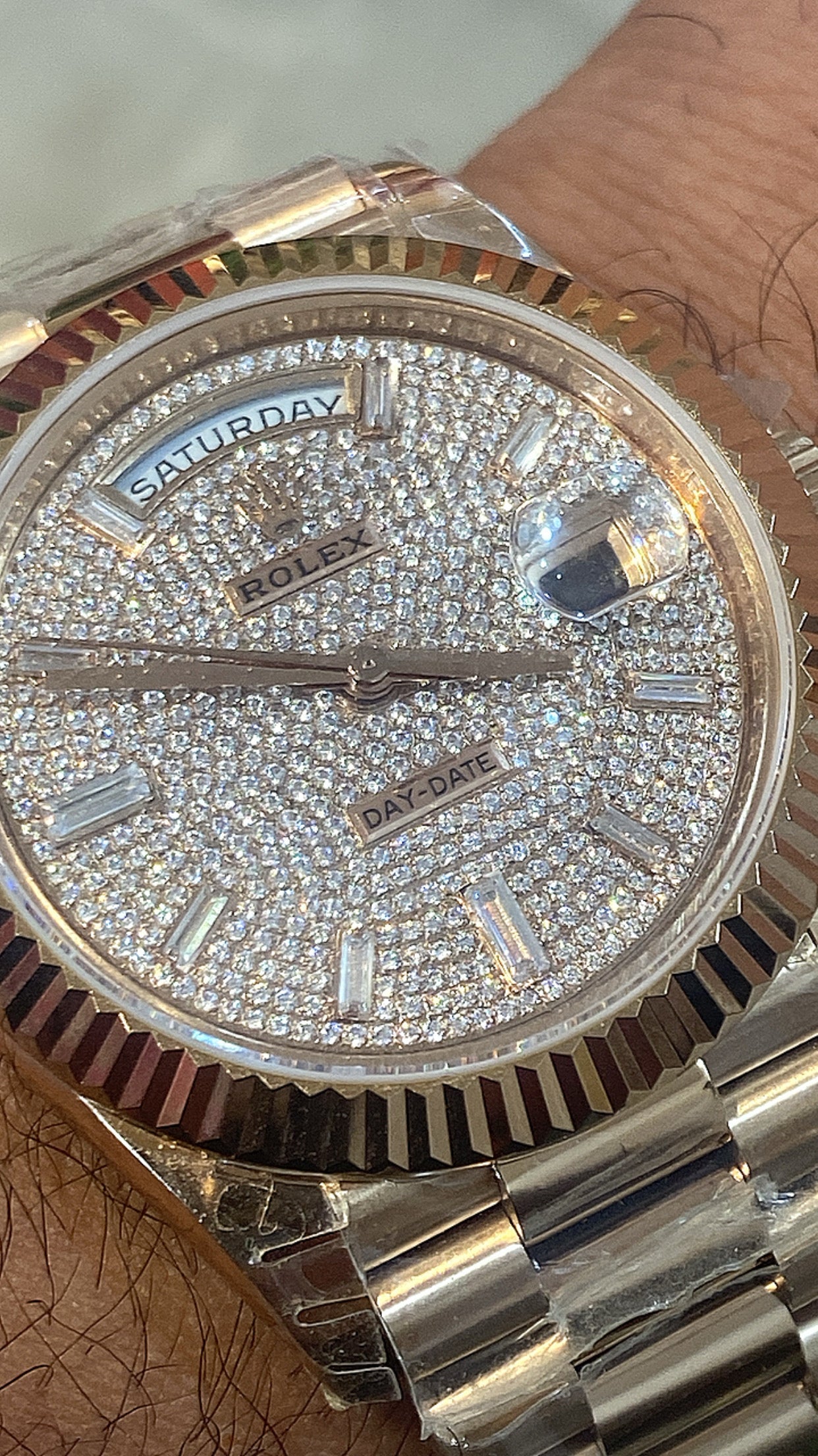 رولكس داي ديت بيڤ جولد كلين طبق الأصل