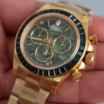 Rolex Daytona Green Ruby 40 mm  -قطعة كلين طبق الأصل ماكيمة سويسري طبق الأصل متوفر حبة واحدة في كل العراق
