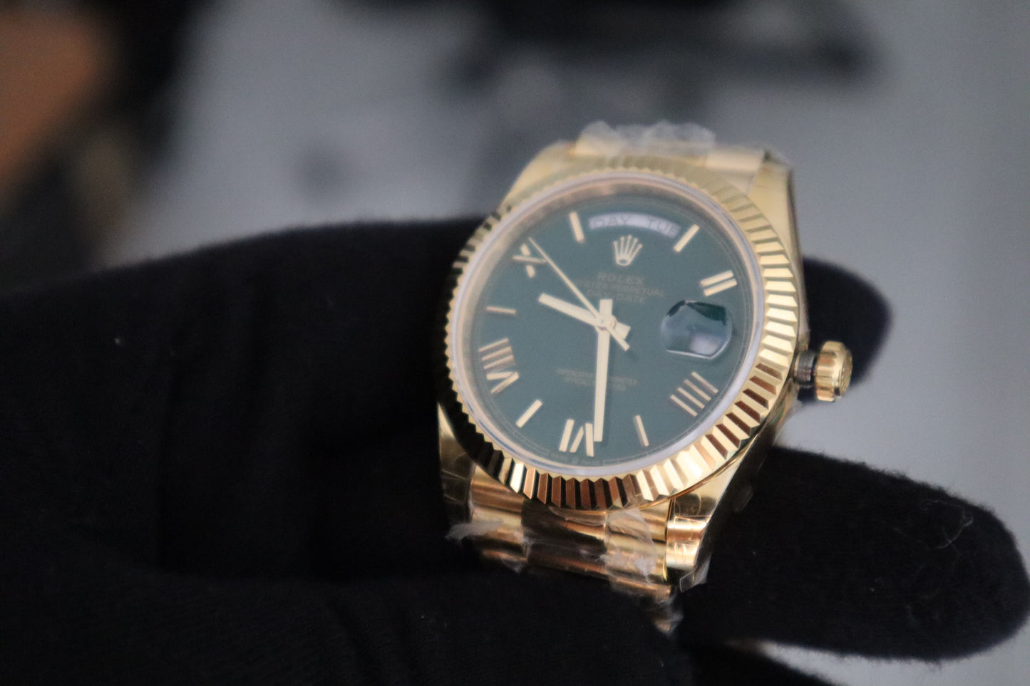 DayDate Yellow Gold - قطعة وحدة كلين طبق الأصل