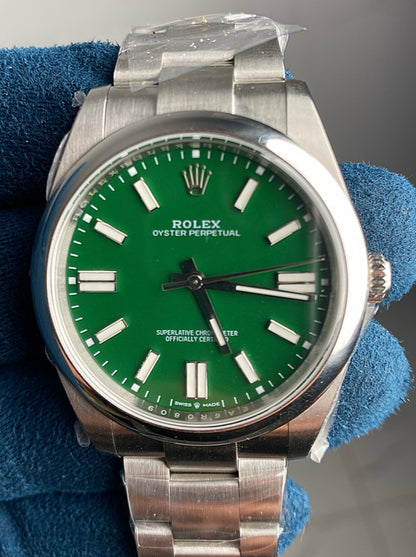 Rolex Oyster Perpetual 41 - الساعة اعلى جودة موجودة طبق الاصل بكامل التفاصيل رقم تسلسلي حقيقي و متكينة متطابقة