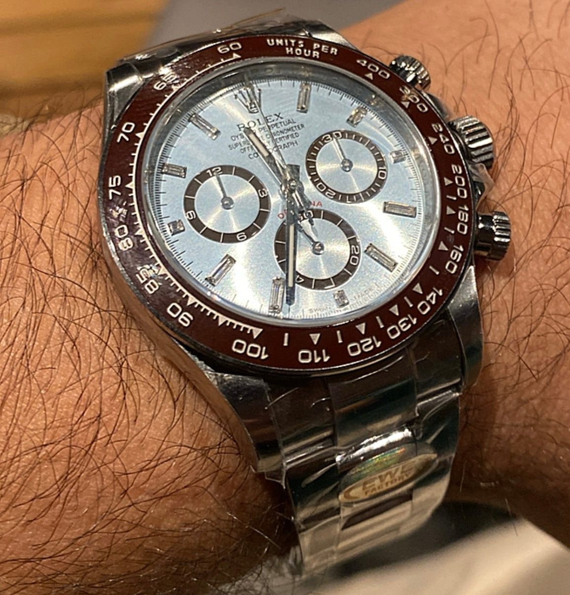 رولكس دايتونا كوزموجراف تطابق ١٠٠٪؜ ( مصنع EWE)