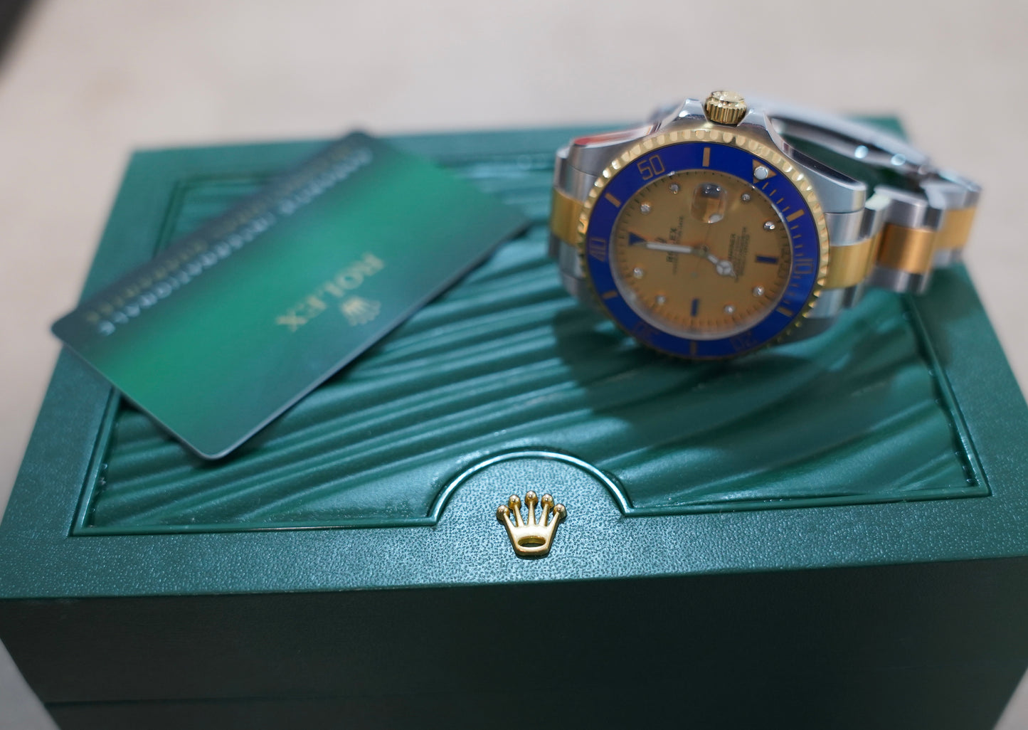 41 mm ساعة رولكس سابمارينر ذهبي و أزرق سوبر كواليتي