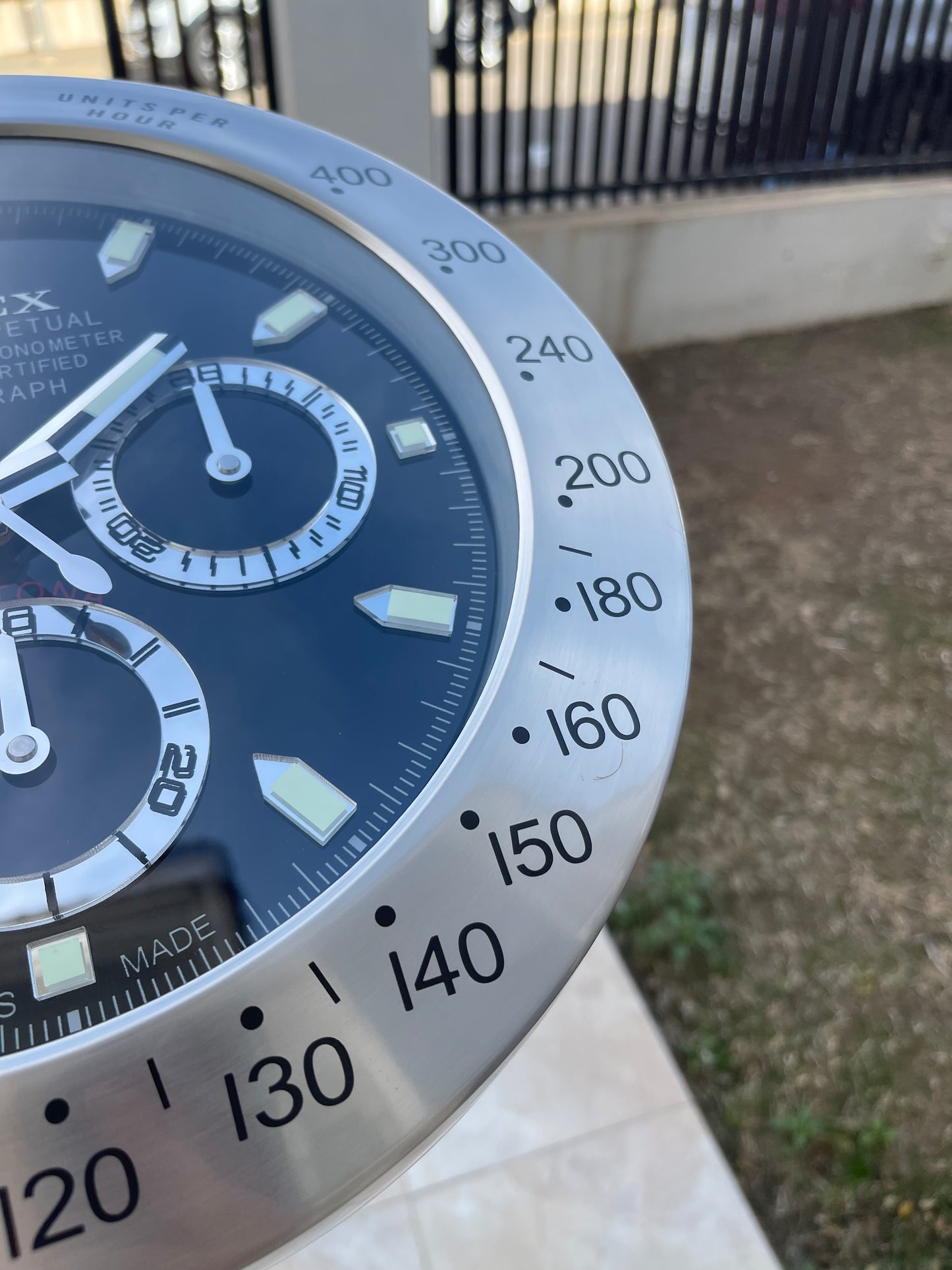 قسم رجال الأعمال ساعه حائط بتصميم رولكس دايتونا سلفر من الداخل اسود