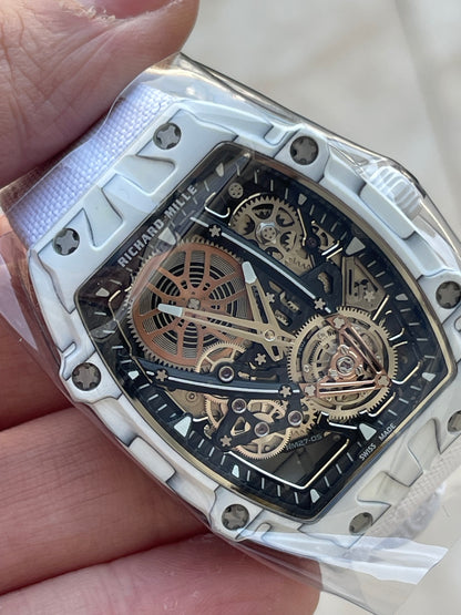 Rm carbon white اخف ساعه بالعالم لون ابيض الساعه طبق الأصل