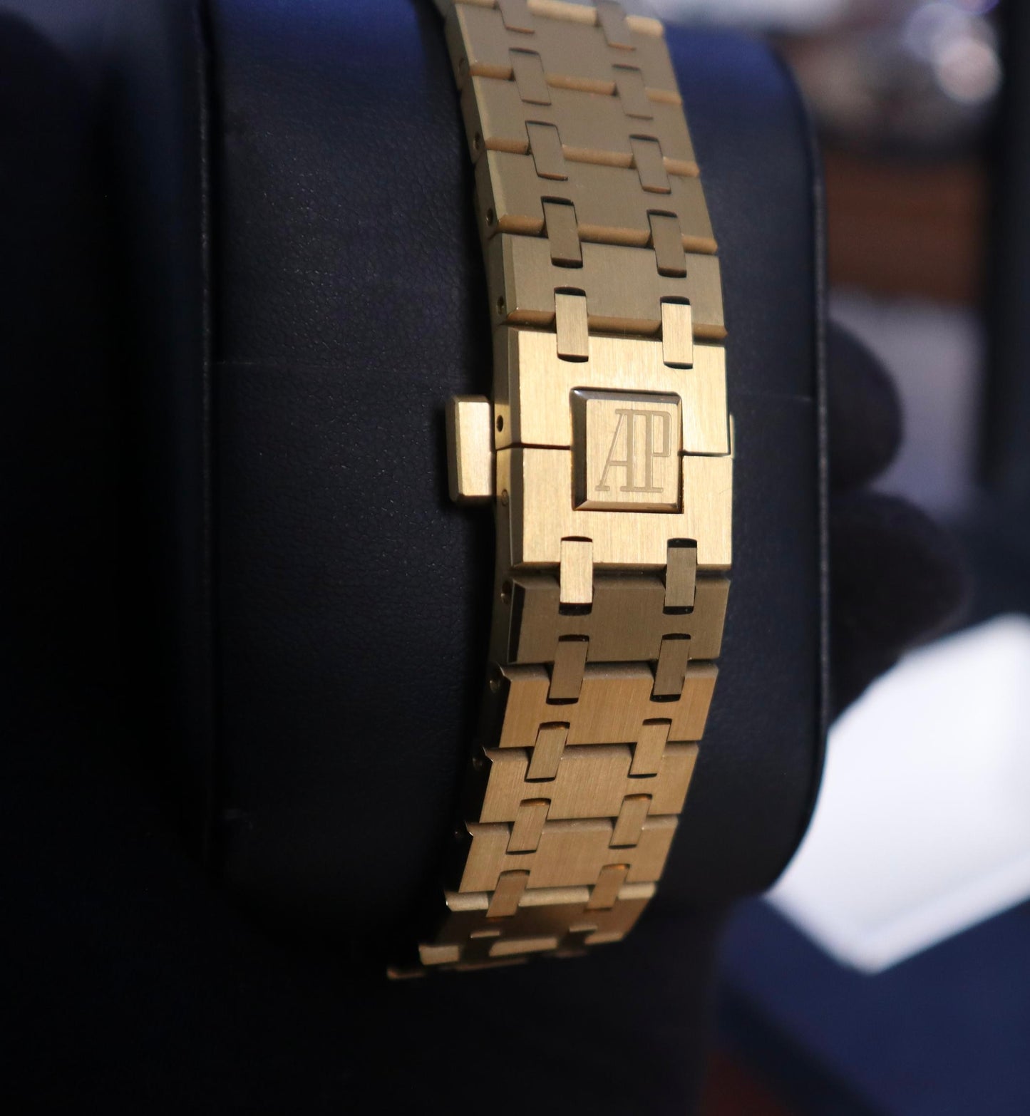 AP ROYALOAK - اي بي رويال اوك بربتشوال كاليندر