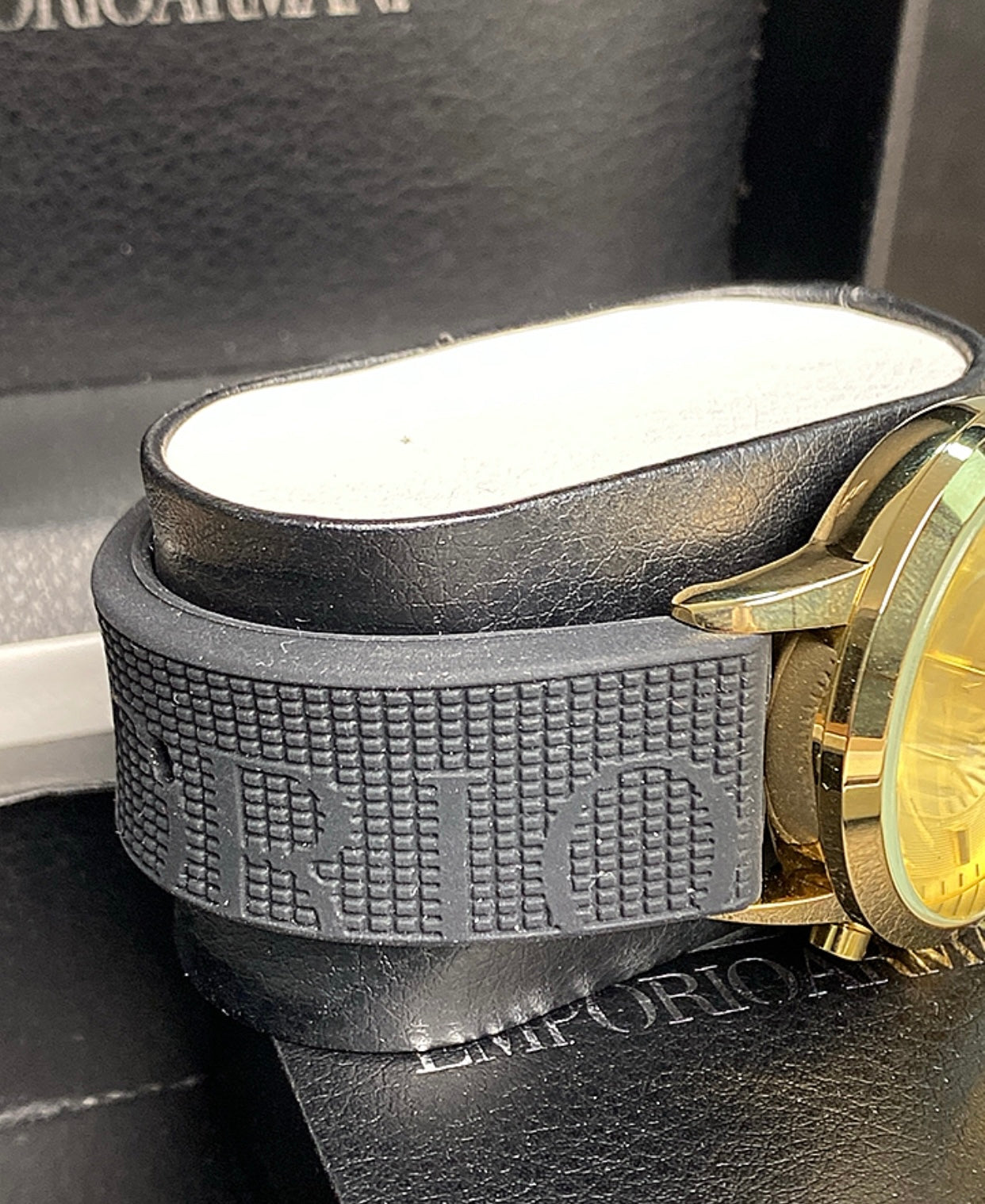 امبايرو ارماني وارد امازون امريكا