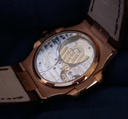 PATEK Philippe 5712 - الساعة كلين طبق الأصل