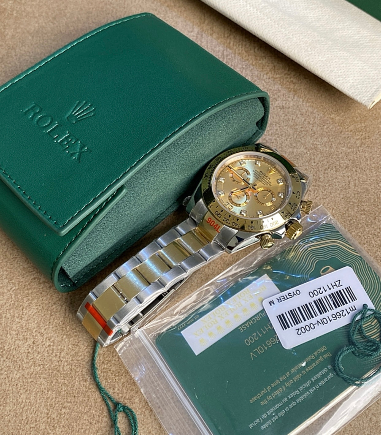 رولكس دايتونا ستيل و ذهب اصفر مينا ذهب  كلين - ذهب طلاء عيار ١٨  ليعطي نفس لمعان الأصلي