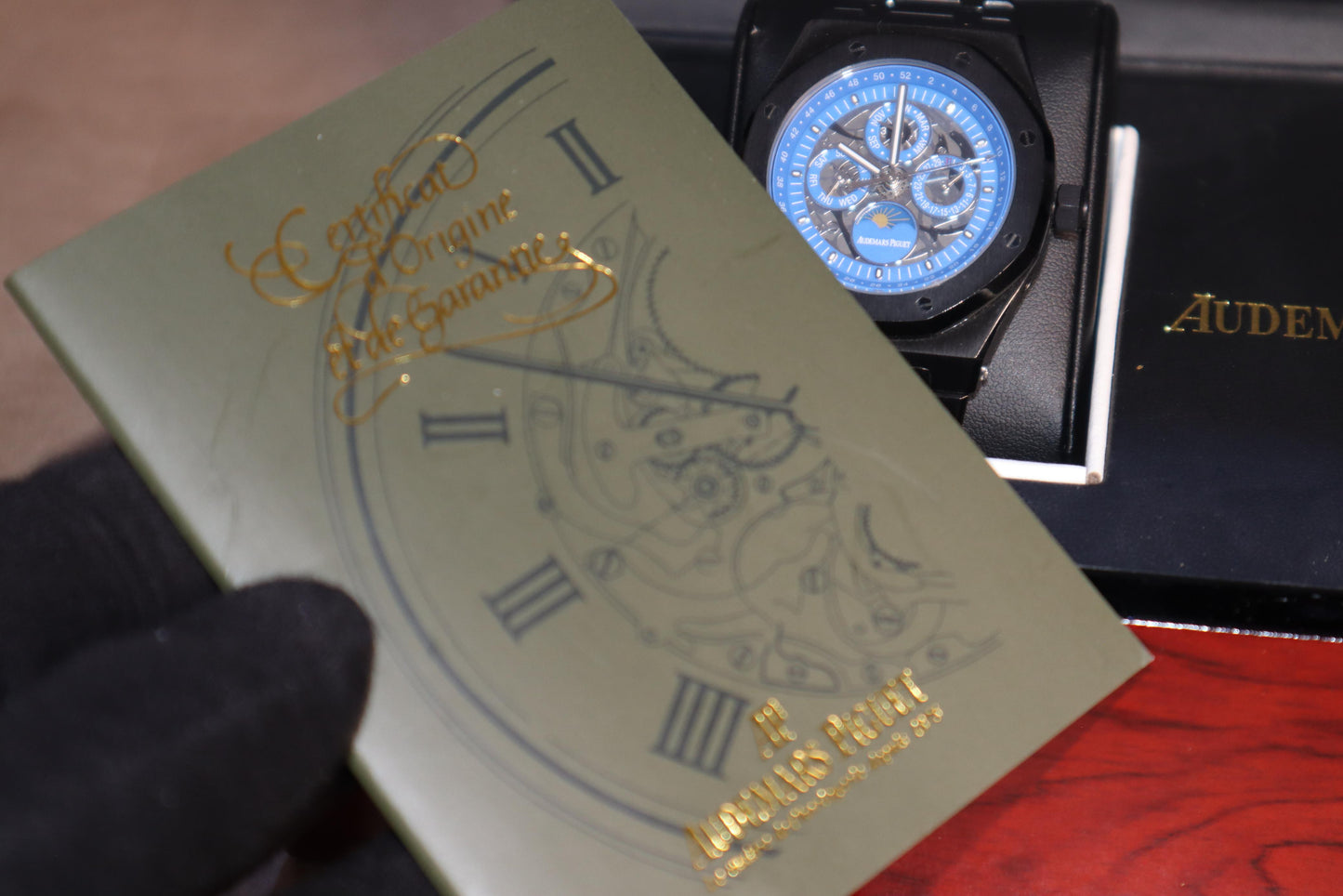 AP ROYALOAK -  اي بي رويال اوك بربتشوال كاليندر