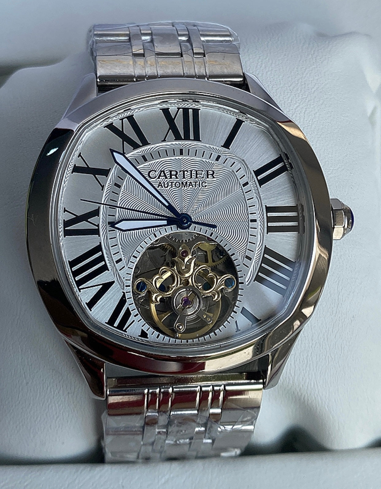 السعر بالأإردني 200  دينار - ارتير تربليون لون ابيض