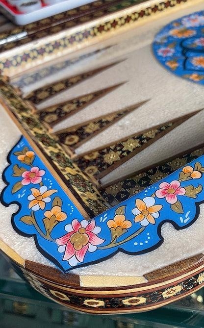 تحفة فنية صناعة يدوية - طاولي و شطرنج رسمة واحدة فقط يعني الحبة الوحيدة في العراق - احجار الطاولي و الشطرنج صناعة يدوي  بادق التفاصيل (t5)