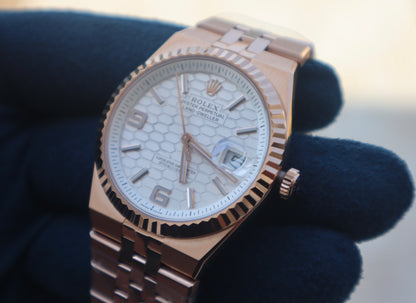 رولكس سكاي دولر ٢٠٢٥ روز جولد مينا ابض- كلين طبق الأصل